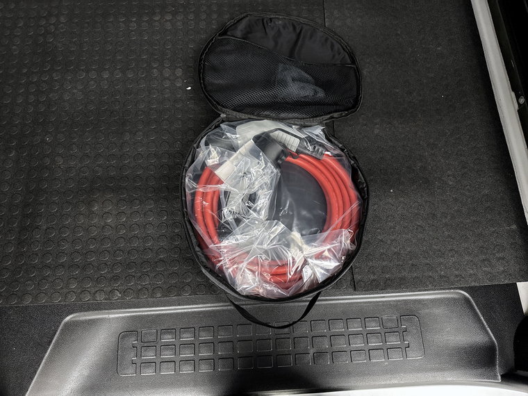 Vehicle Image 17