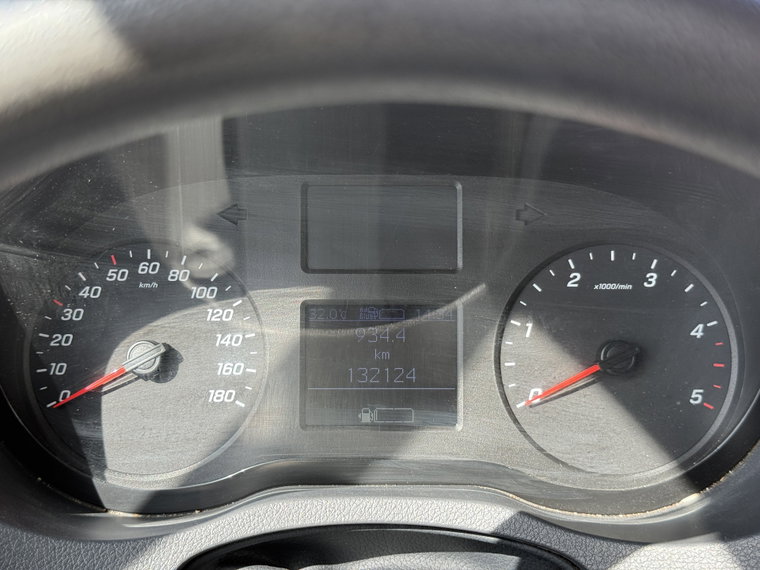 Vehicle Image 23