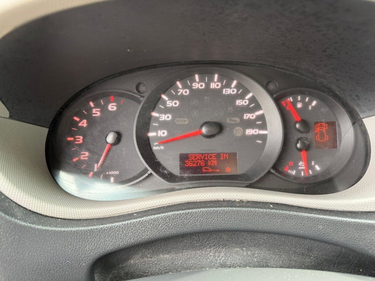 Vehicle Image 12