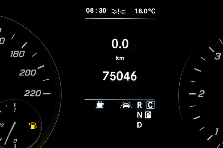 Vehicle Image 23