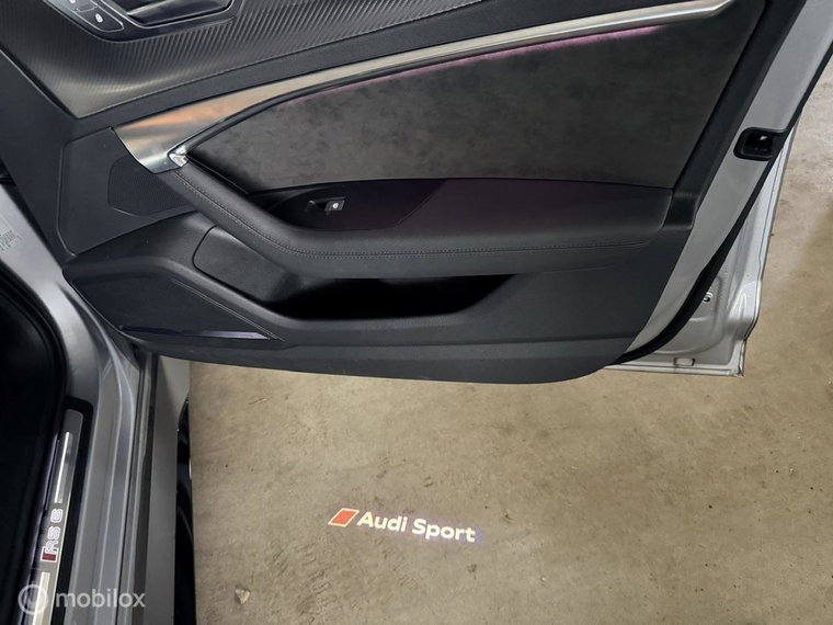Vehicle Image 39