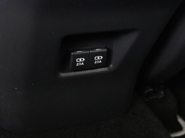 Vehicle Image 26