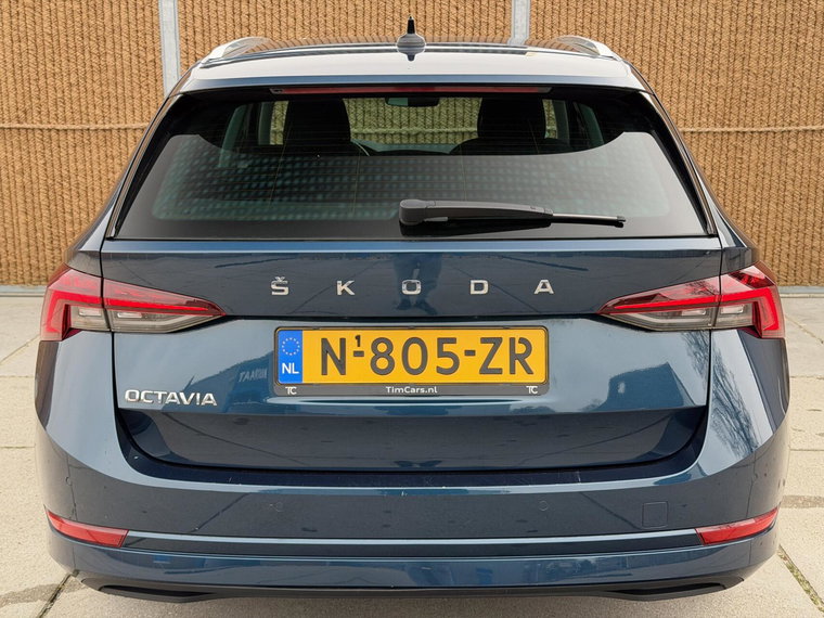 Vehicle Image 42