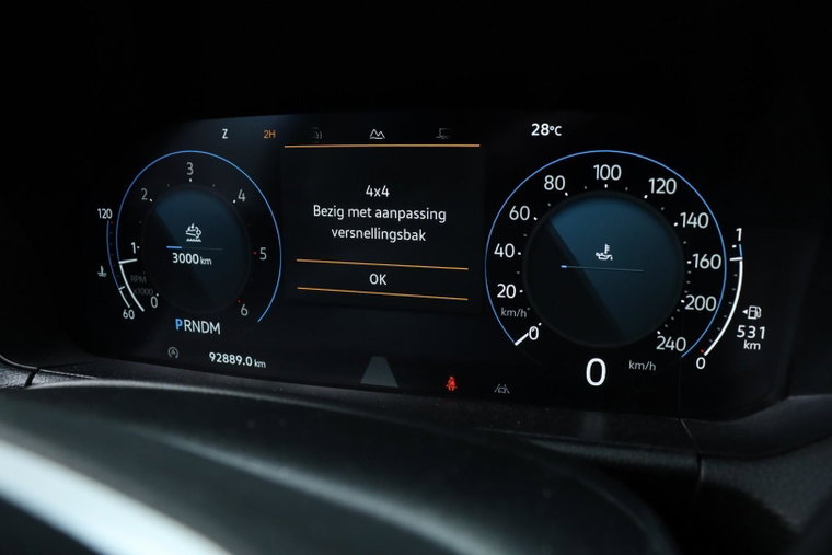 Vehicle Image 38