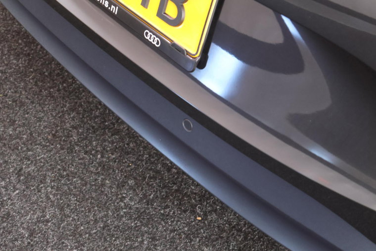 Vehicle Image 38