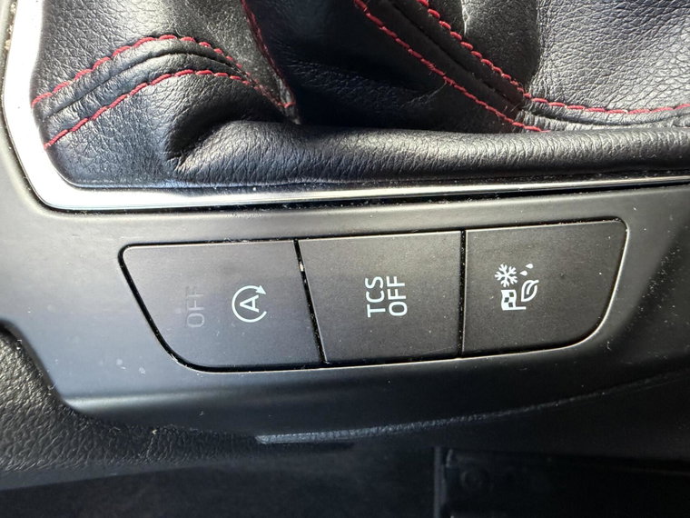 Vehicle Image 24