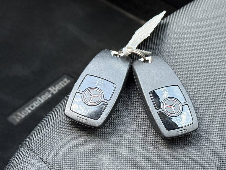 Vehicle Image 40