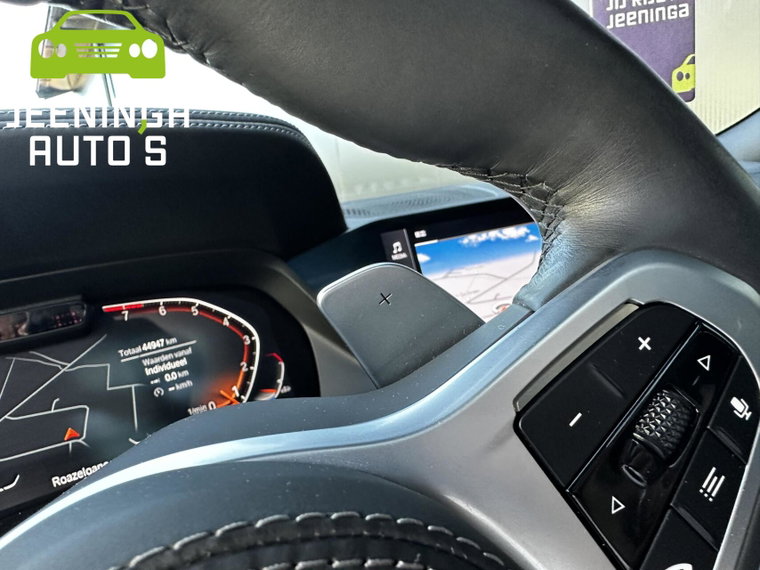 Vehicle Image 38