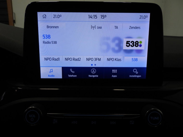 Vehicle Image 9