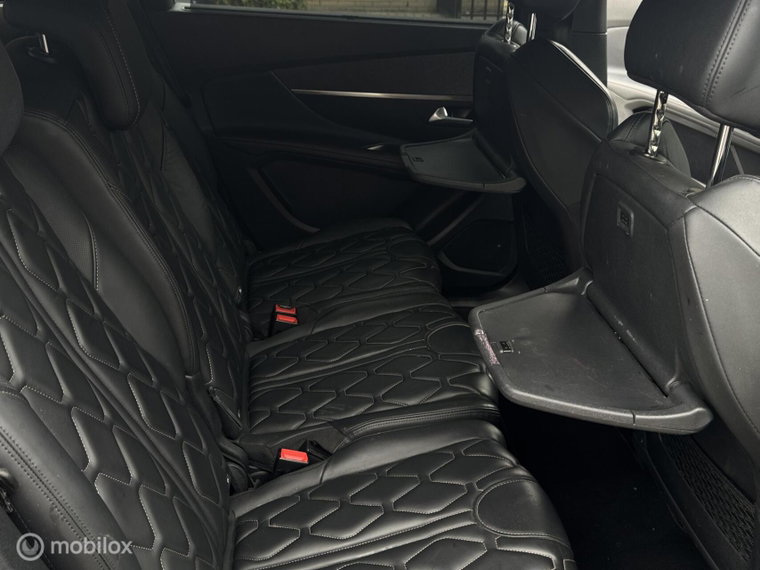 Vehicle Image 40