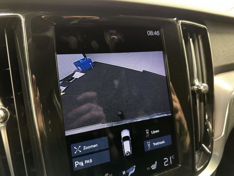 Vehicle Image 38