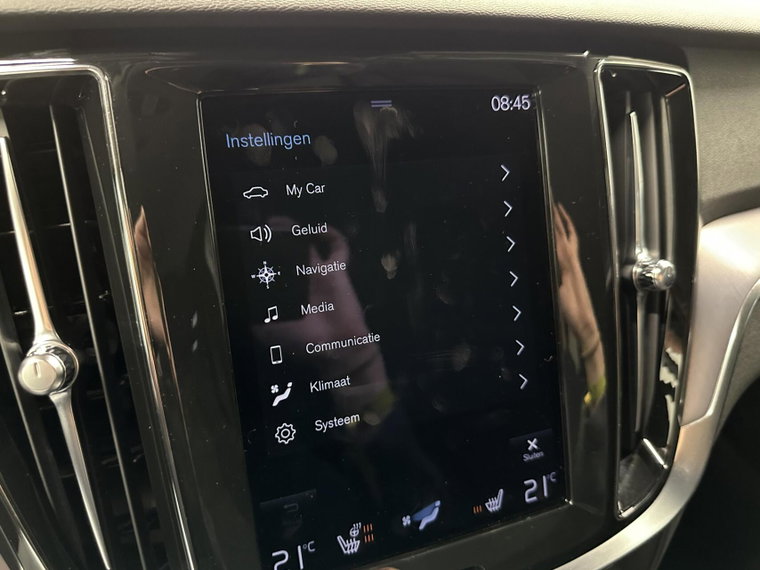 Vehicle Image 39