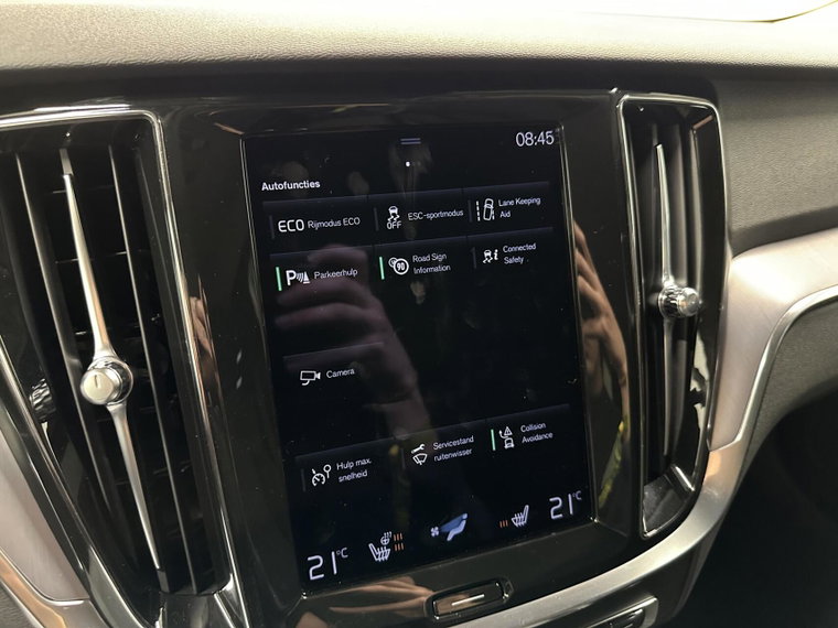 Vehicle Image 41