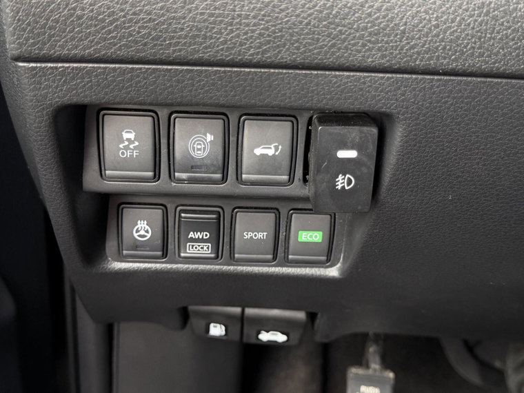 Vehicle Image 29