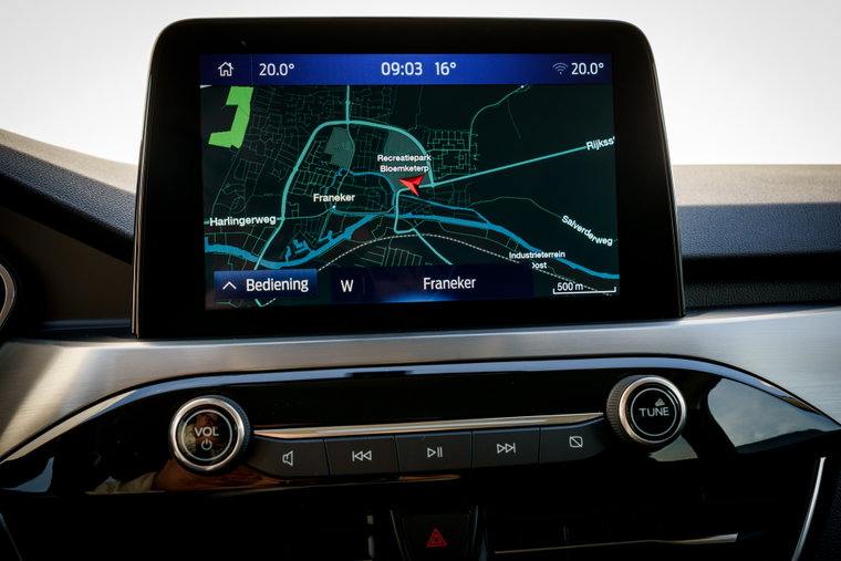 Vehicle Image 9