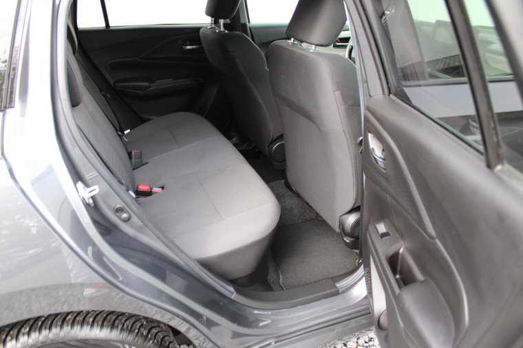 Vehicle Image 13