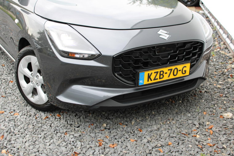 Vehicle Image 33