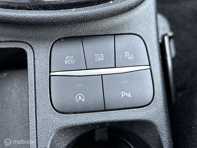 Vehicle Image 29