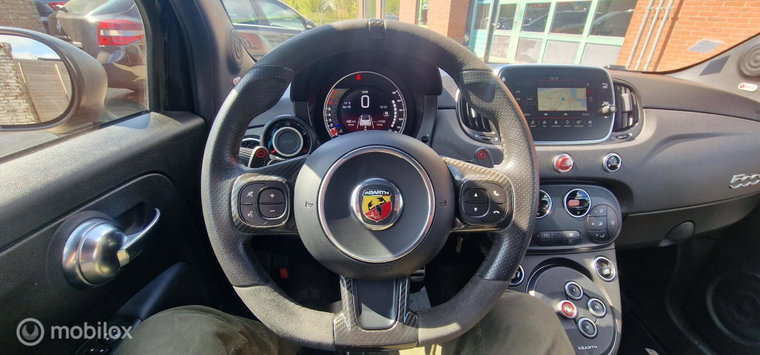 Vehicle Image 43