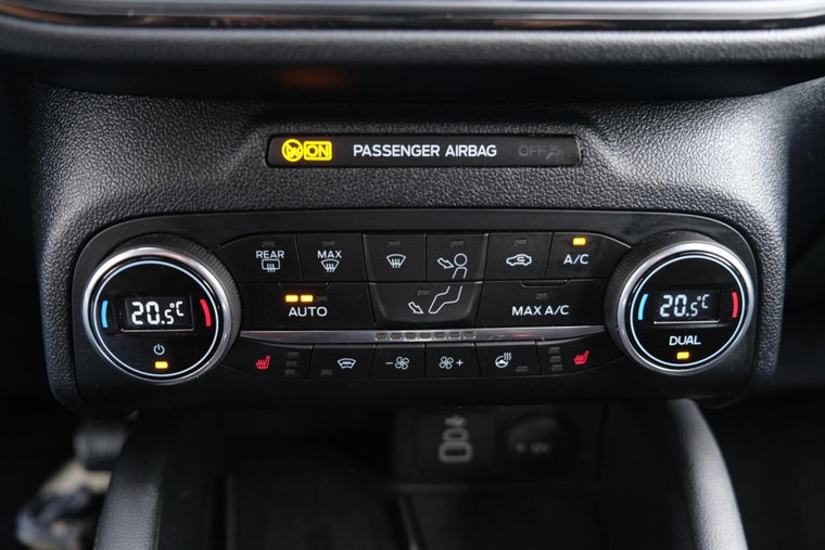 Vehicle Image 41