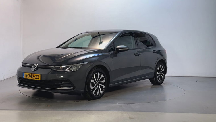 Vehicle Image 8