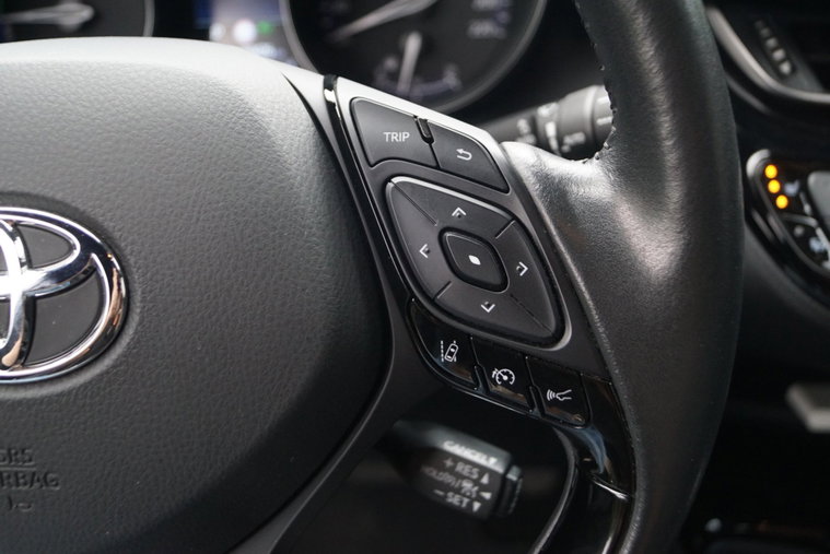 Vehicle Image 22