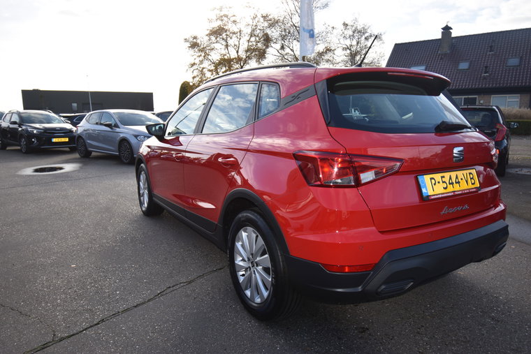 Vehicle Image 16