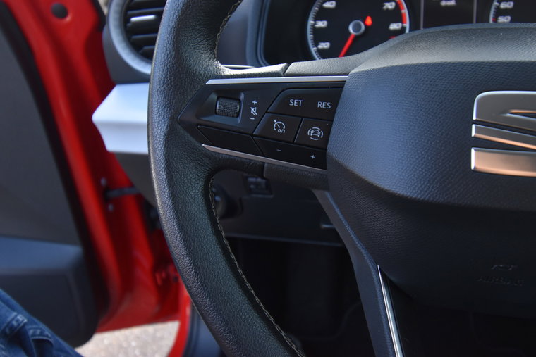 Vehicle Image 30