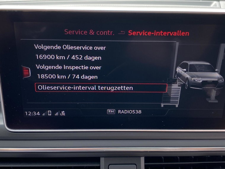 Vehicle Image 23