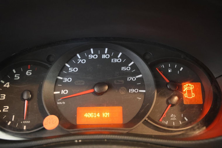 Vehicle Image 21