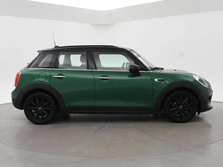 Vehicle Image 26