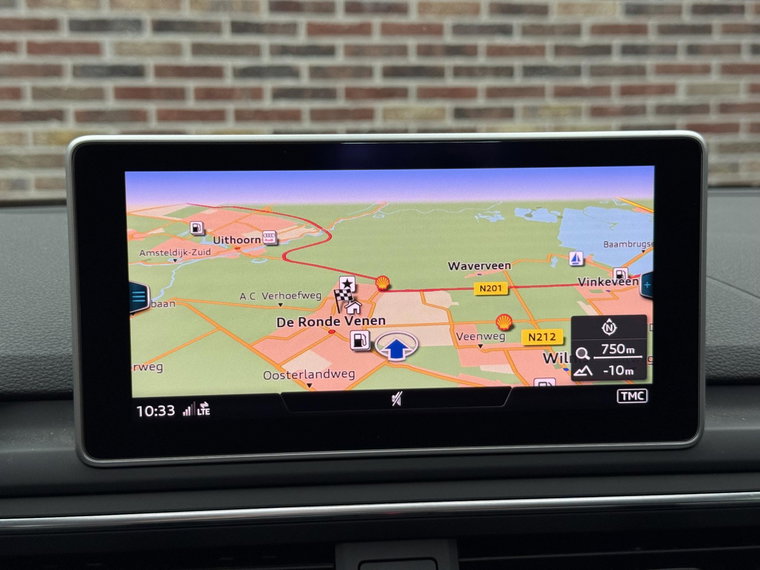 Vehicle Image 35