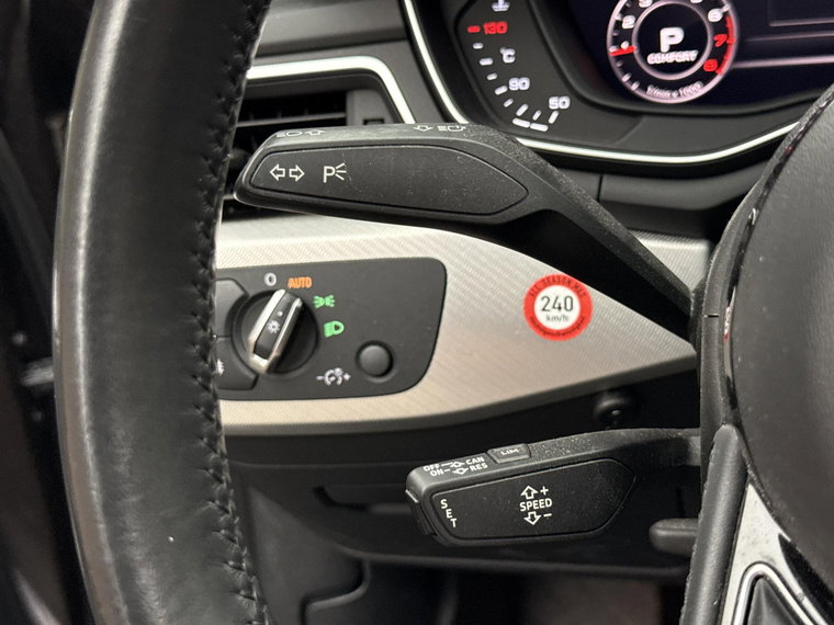 Vehicle Image 50