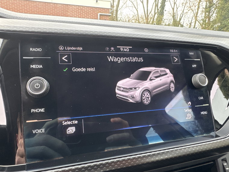 Vehicle Image 30