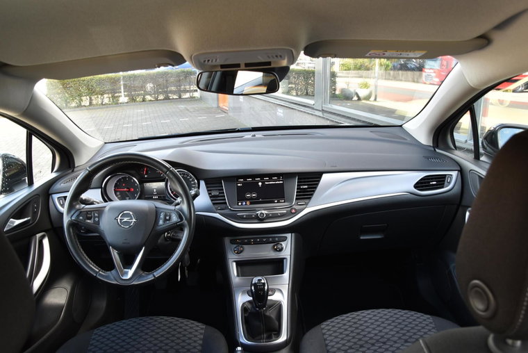 Vehicle Image 18