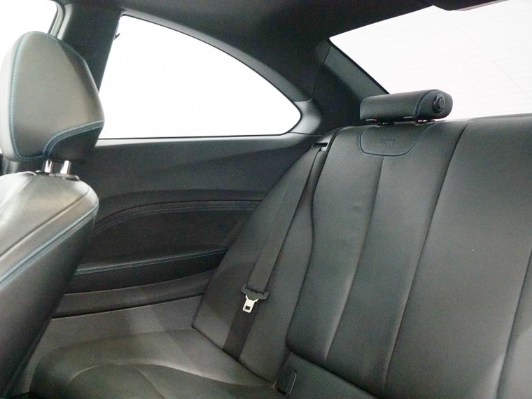 Vehicle Image 37