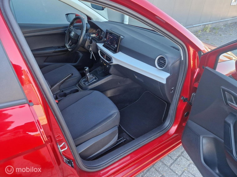 Vehicle Image 19