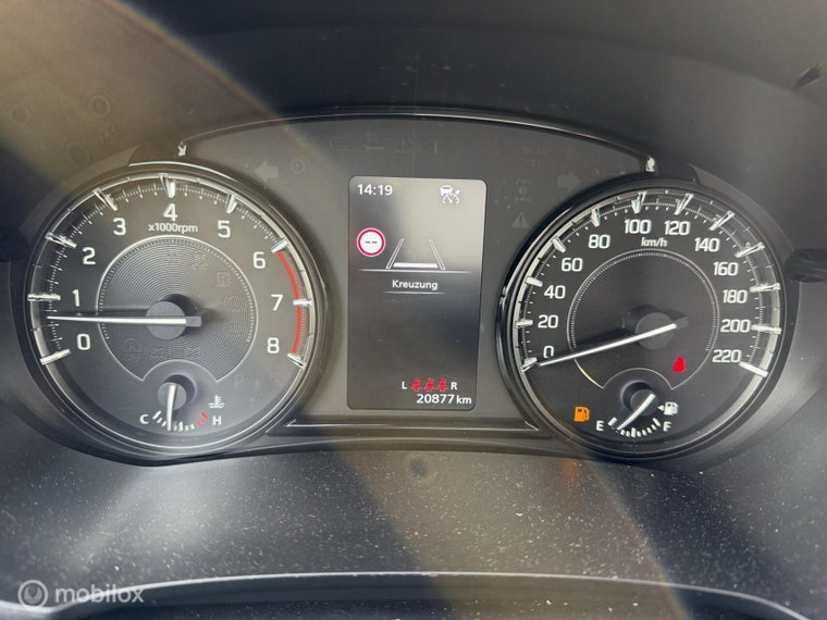 Vehicle Image 11