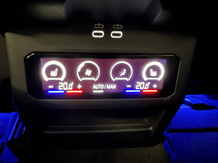 Vehicle Image 52