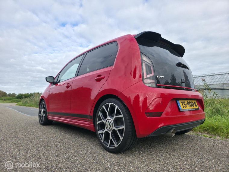 Vehicle Image 27