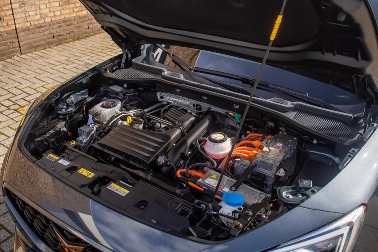 Vehicle Image 30