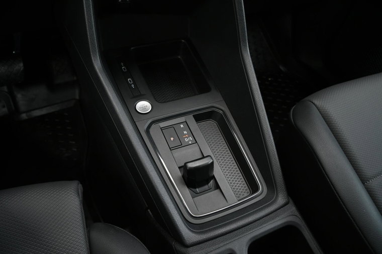 Vehicle Image 28