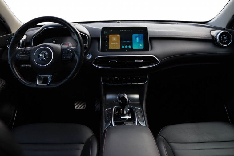 Vehicle Image 12