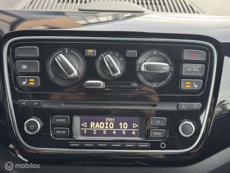 Vehicle Image 24