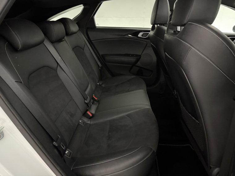 Vehicle Image 39