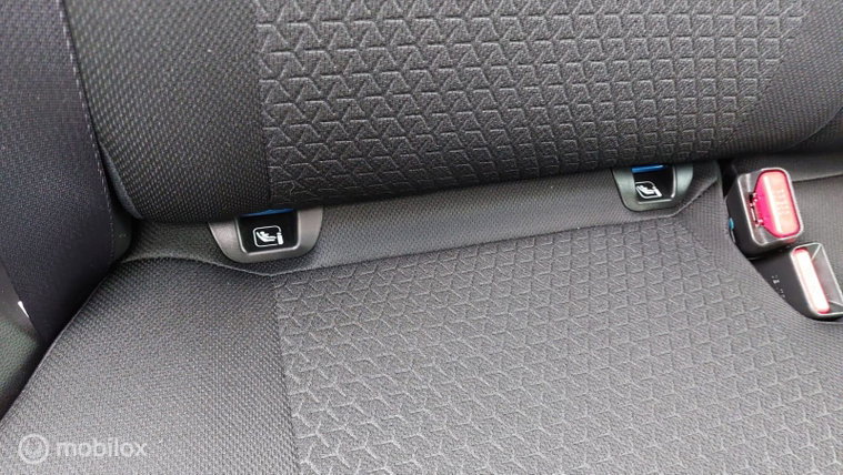 Vehicle Image 28