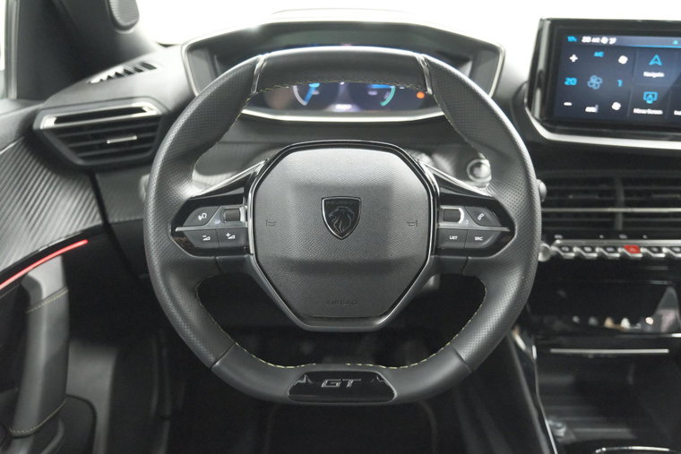 Vehicle Image 28