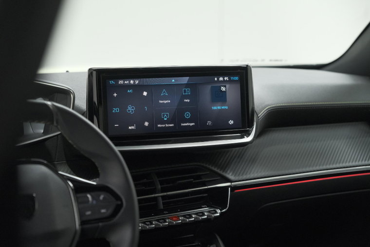 Vehicle Image 38