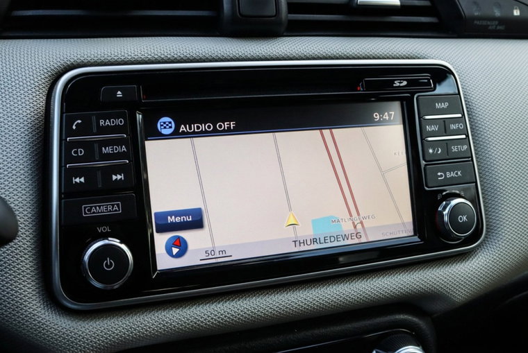 Vehicle Image 14
