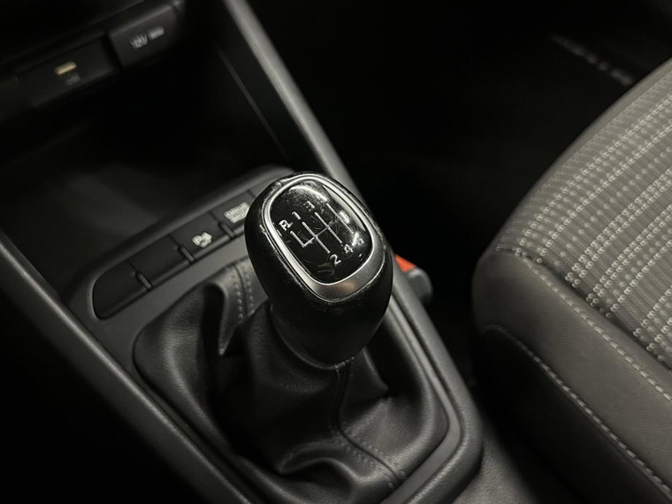 Vehicle Image 48